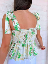 Load image into Gallery viewer, Great Gardens Green Top