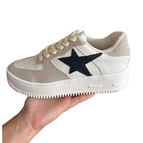 Viva Black Star Sneaker