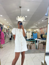 Load image into Gallery viewer, Elegant Gaze Cream Dress