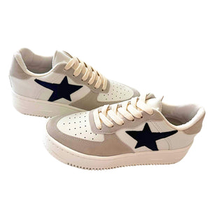 Viva Black Star Sneaker