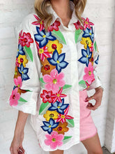 Load image into Gallery viewer, Queen Of Sparkles White Multi Flower Button Up Collar Cotton Dress