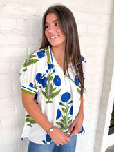 Load image into Gallery viewer, Bold Life Floral Blue Top