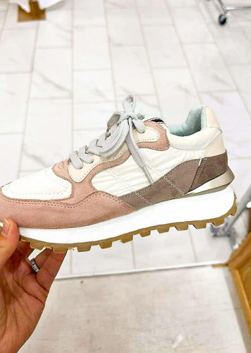 Phoebe Nude Sneaker