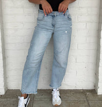 Load image into Gallery viewer, Quest For Success Light Mid Rise Crop Barrel Jean