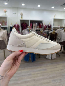 Philly Cream Matisse Sneaker