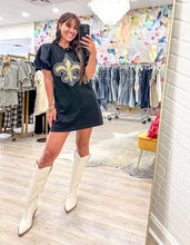 Load image into Gallery viewer, Jordan Amanda Fleur De Lis Black Dress