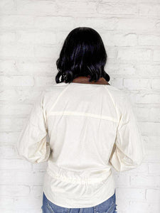 Thunder Rolling Ivory Top