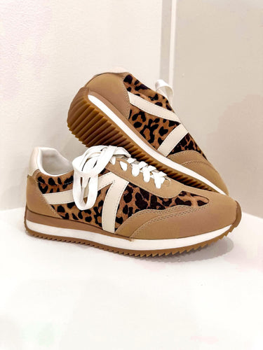 Mia Leopard Sneaker