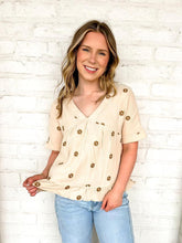 Load image into Gallery viewer, Waver Of Love Natural Top