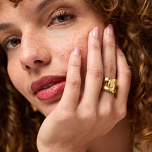Load image into Gallery viewer, Julie Vos Infinity Gold Ring