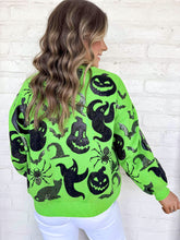 Load image into Gallery viewer, Queen Of Sparkles Green &amp; Black Icon Sweatshirt