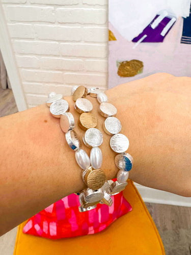 Silver Textured Disc With Pearls Bracelet