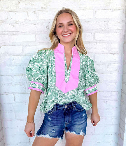 Abroad Adventures Green Top