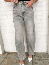 Load image into Gallery viewer, Free Your Mind Super High Rise Barrel Jean