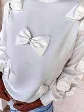 Load image into Gallery viewer, Queen Of Winter White Bows Sweater