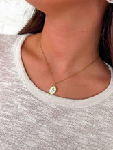 Load image into Gallery viewer, Gold Stainless Steel Rose Necklace