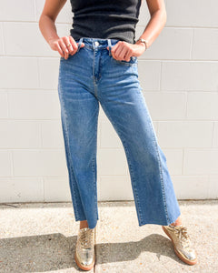 Keeping Up High Rise Twist Wide Jean