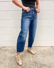 Load image into Gallery viewer, Bring The Joys Dark High Rise Crop Barrel Jeans