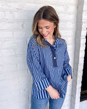 Load image into Gallery viewer, Stroll On Navy Top