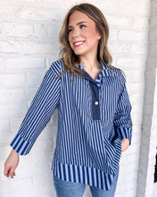 Load image into Gallery viewer, Stroll On Navy Top