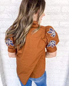 Zone In Caramel Top