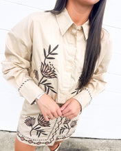 Load image into Gallery viewer, Sail Away Taupe Embroidered Set