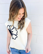 Load image into Gallery viewer, Remember Me Well Black Flower Top