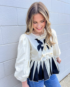 Request Details Cream & Black Top