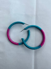 Load image into Gallery viewer, Raffia Wrap Hoop Earring