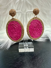 Load image into Gallery viewer, Raffia Oval Earring